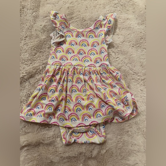 Little Sleepies Pastel Rainbows Twirl Size 0-3 Months - Picture 1 of 4